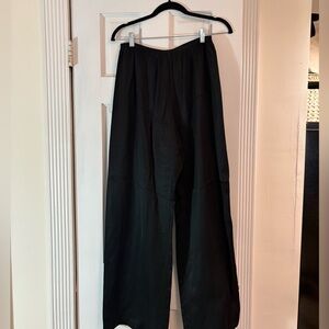 DONNI Silky Simple Pant Size M